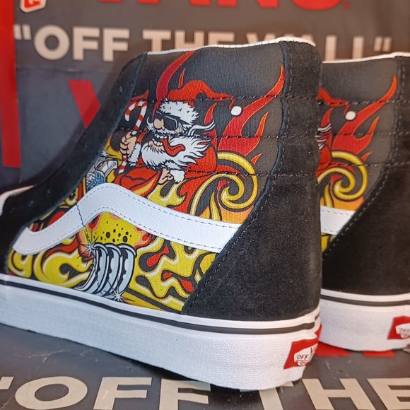 Vans Men's 9/Women's 10.5 Sk8-Hi Santa Flame Suede Canvas Black VN0A5HZZA5P - Picture 2 of 12